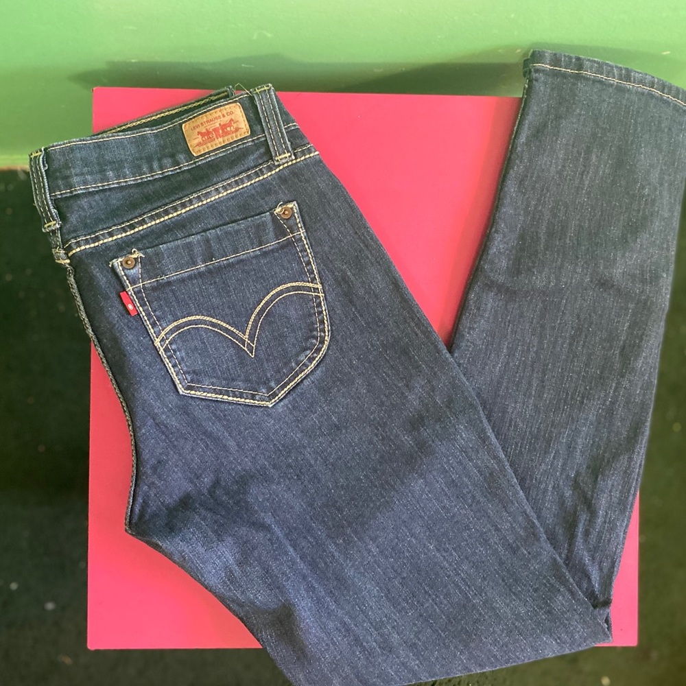Levi’s- 524 Too Superlow Juniors Skinny Jeans (11)